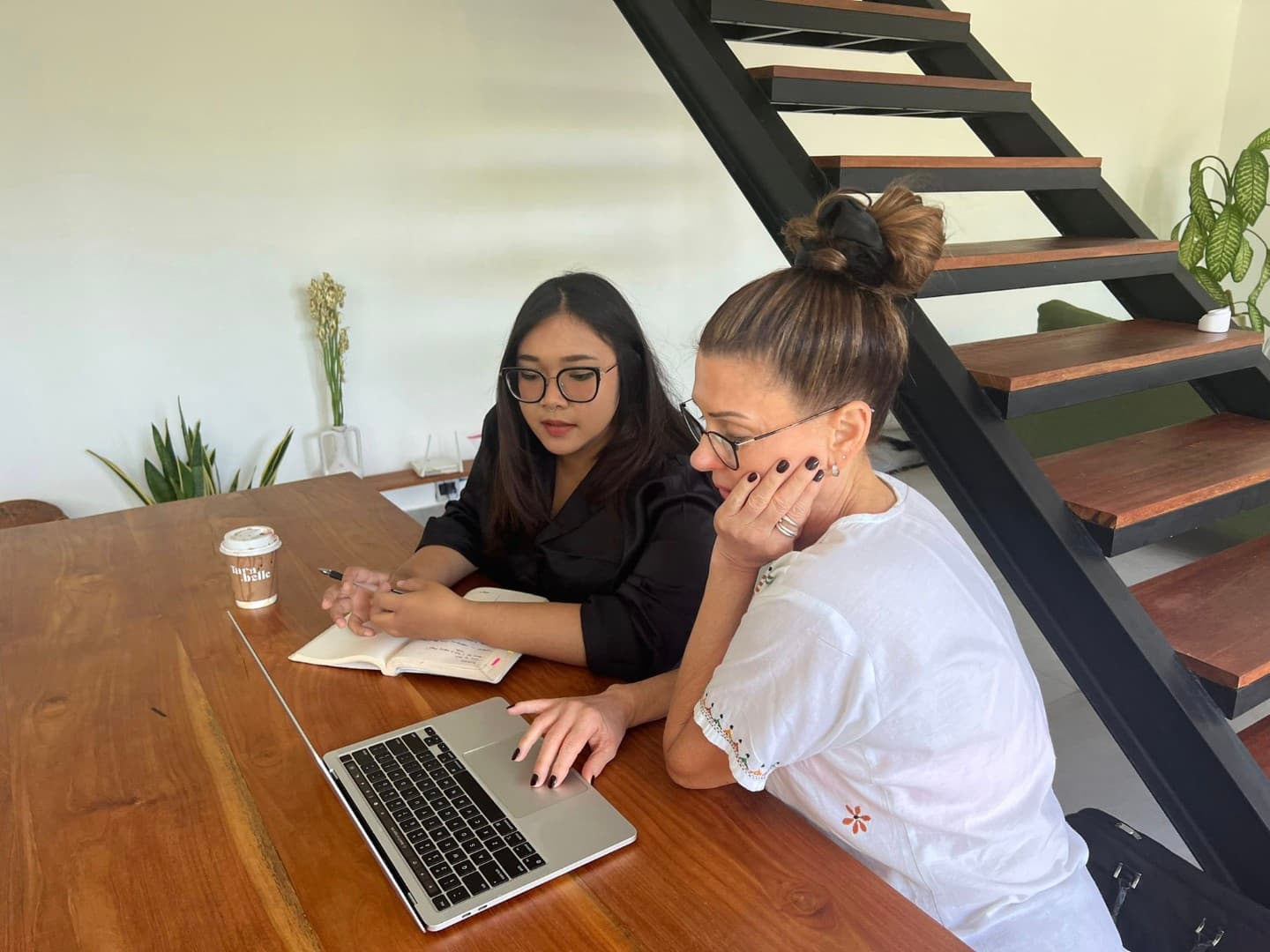 Chaterina Working with a Client